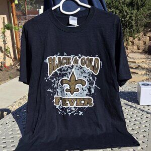 New Orleans Saints Tshirt Mens L Black and Gold Fever